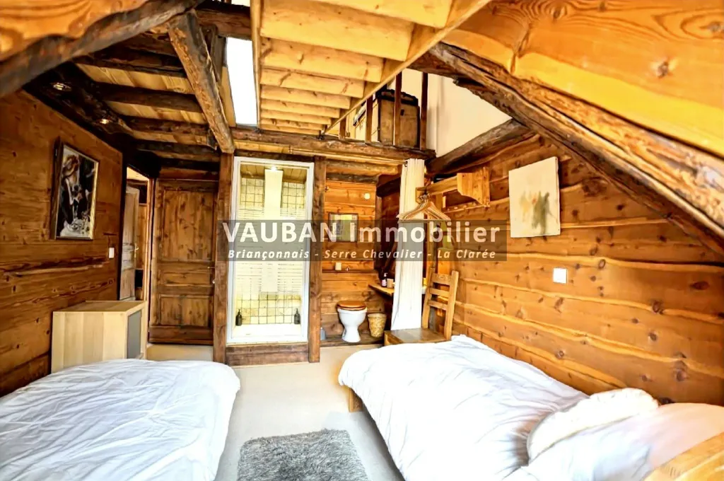 Toad - Luxury Chalet-Style House near Briançon