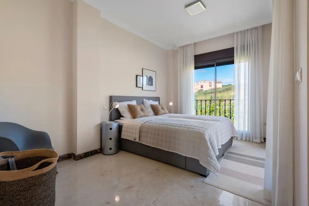 Chambres - Semi-Detached Villa with Golf Views in Estepona