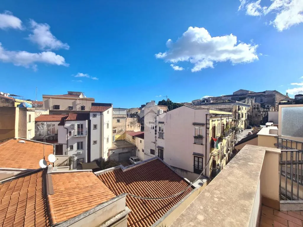 Rõdu - Spacious Flat with Terraces in Palermo Centre