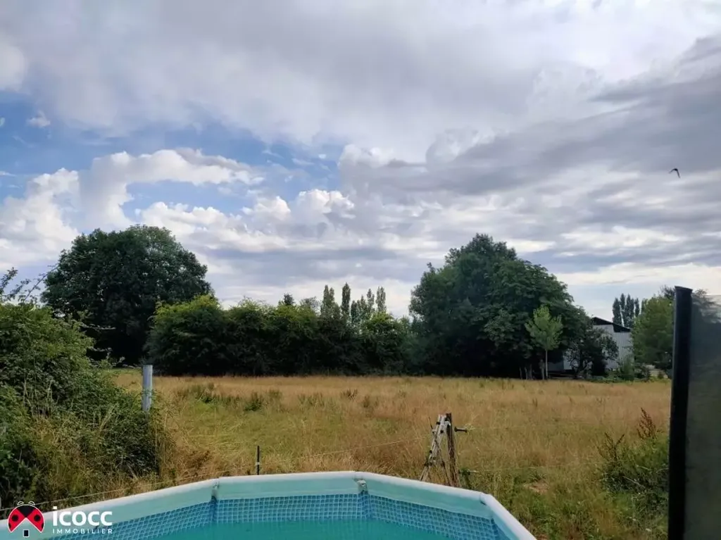 Bassein - Stone House with Large Garden in Countryside
