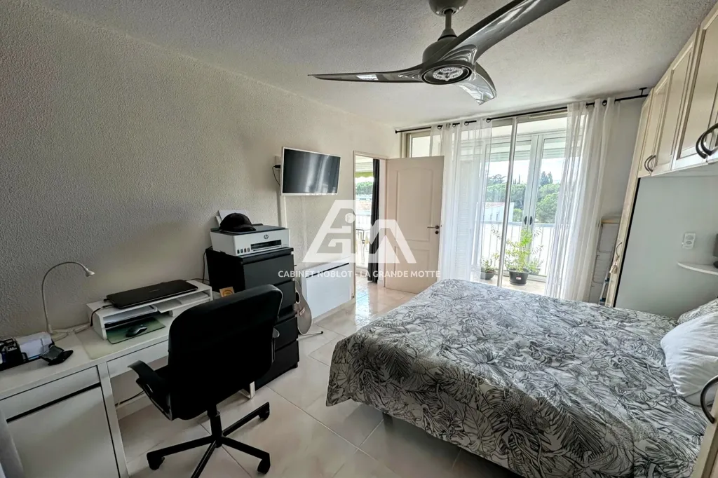 Magamistoad - 2-Bedroom Apartment with Garden View in Hérault
