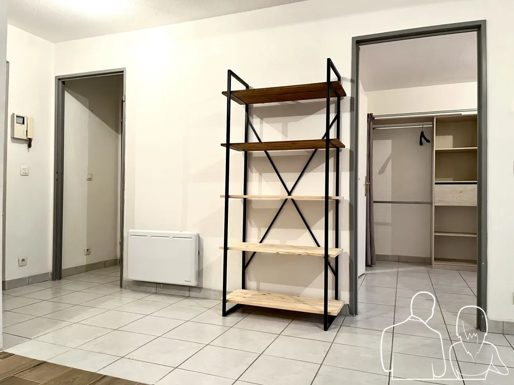 Pièces - Appartement Meublé T2 avec Ascenseur au Centre de Beuzeville