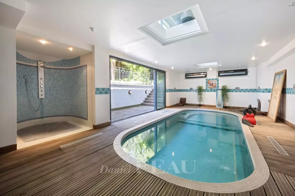 Bassein - Charming Family House with Pool in Vincennes