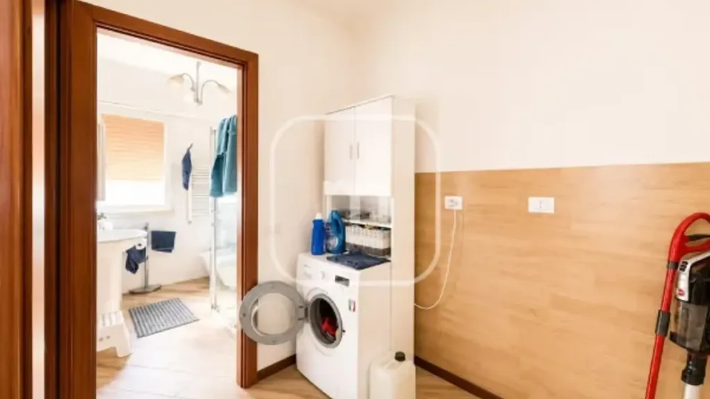 Buanderie - Modernised Apartment with Balcony in Rome