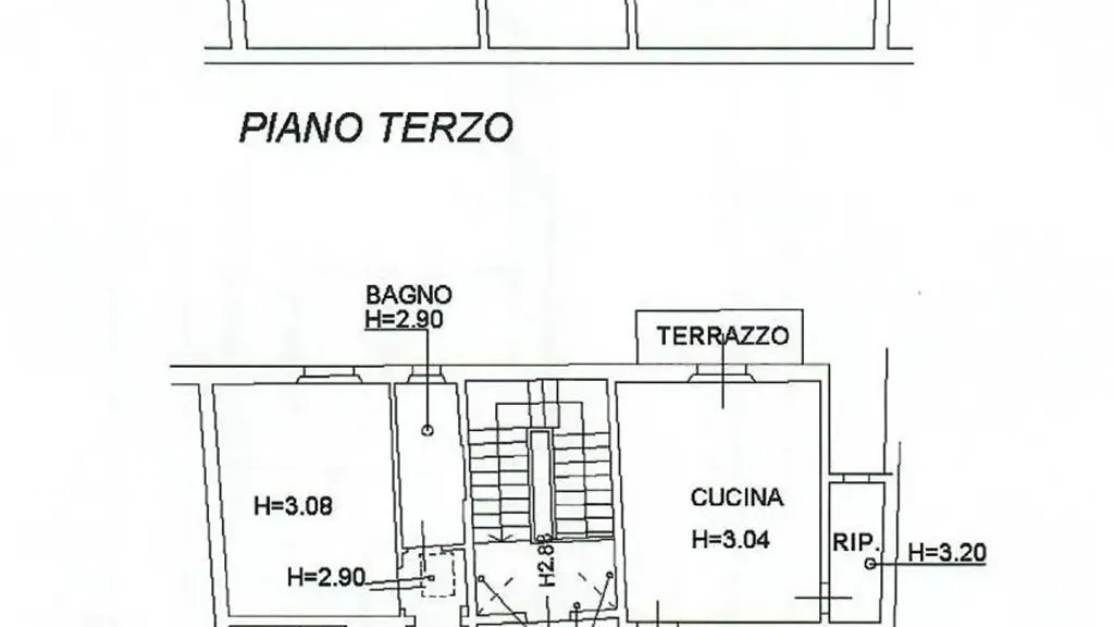 Plan - Five-Bedroom Apartment with Balcony in Empoli