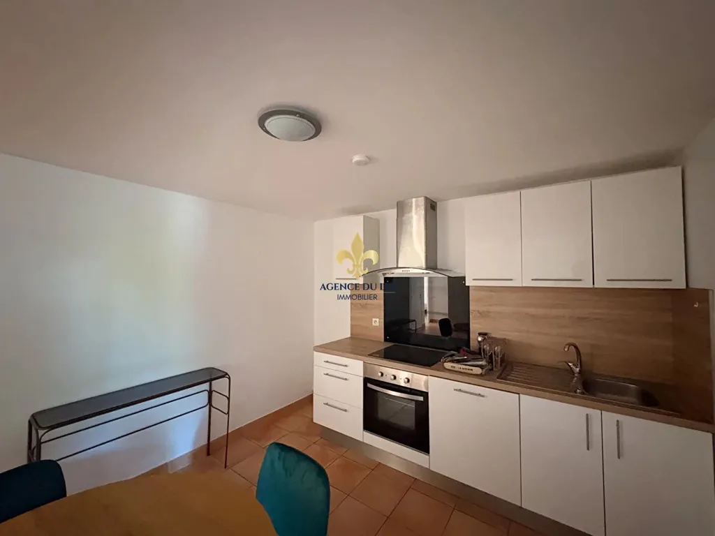 Köök - Apartment with Terrace in Gouvieux