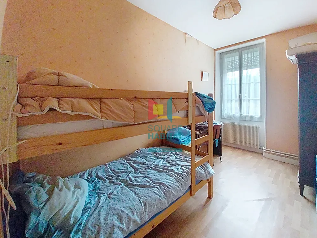 Chambres - Maison en Pierre avec Jardin au Centre de Podensac