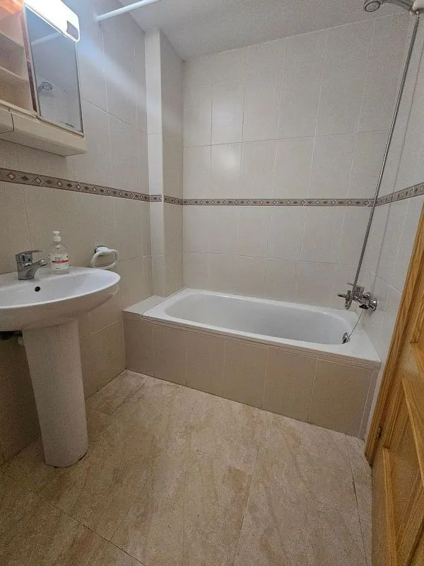 Salles de bain - Apartment with Balcony and Garage in Son Canals