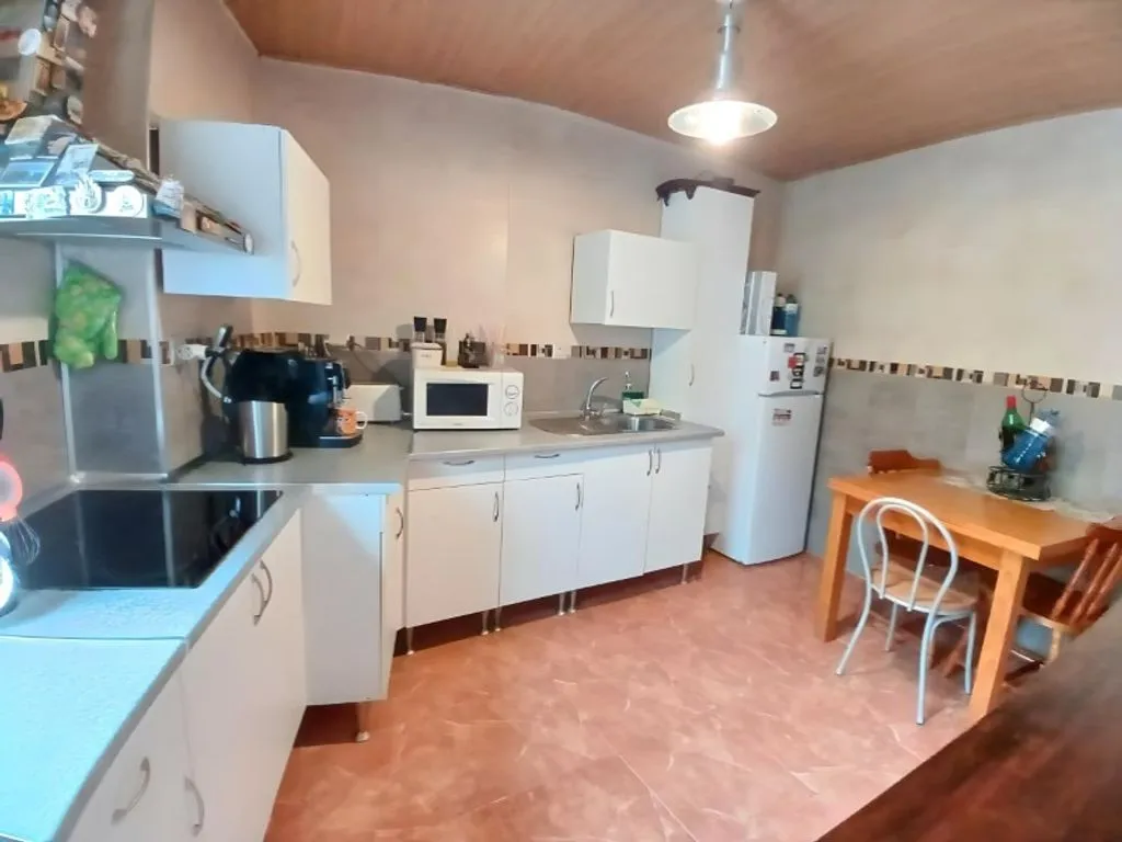 Köök - Chalet with Restaurant in Llorenç del Penedès