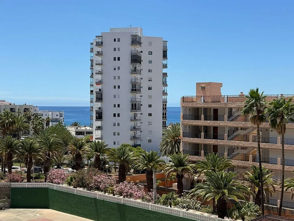 Balcon - Apartment with Pool and Terrace in Los Cristianos