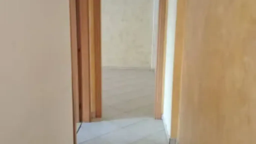 hallway_entrance