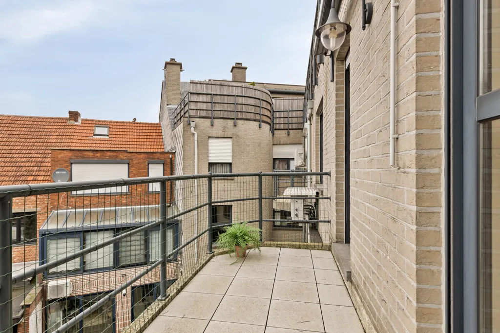 Balcon - Appartement avec Terrasse et Garage à Schoten