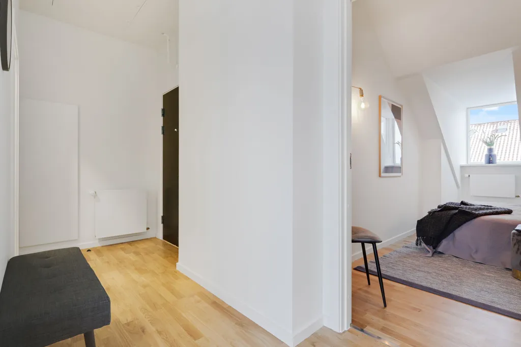 Magamistoad - Modern Flat with Balcony in Vanløse