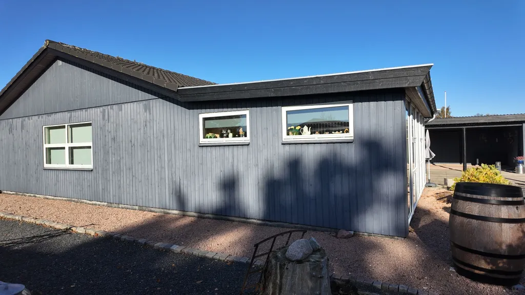 Esterno - Well-Built Summerhouse with Garden in Skellet
