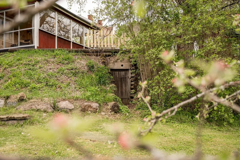 Aed - Historic Villa with Garden in Skillingmark