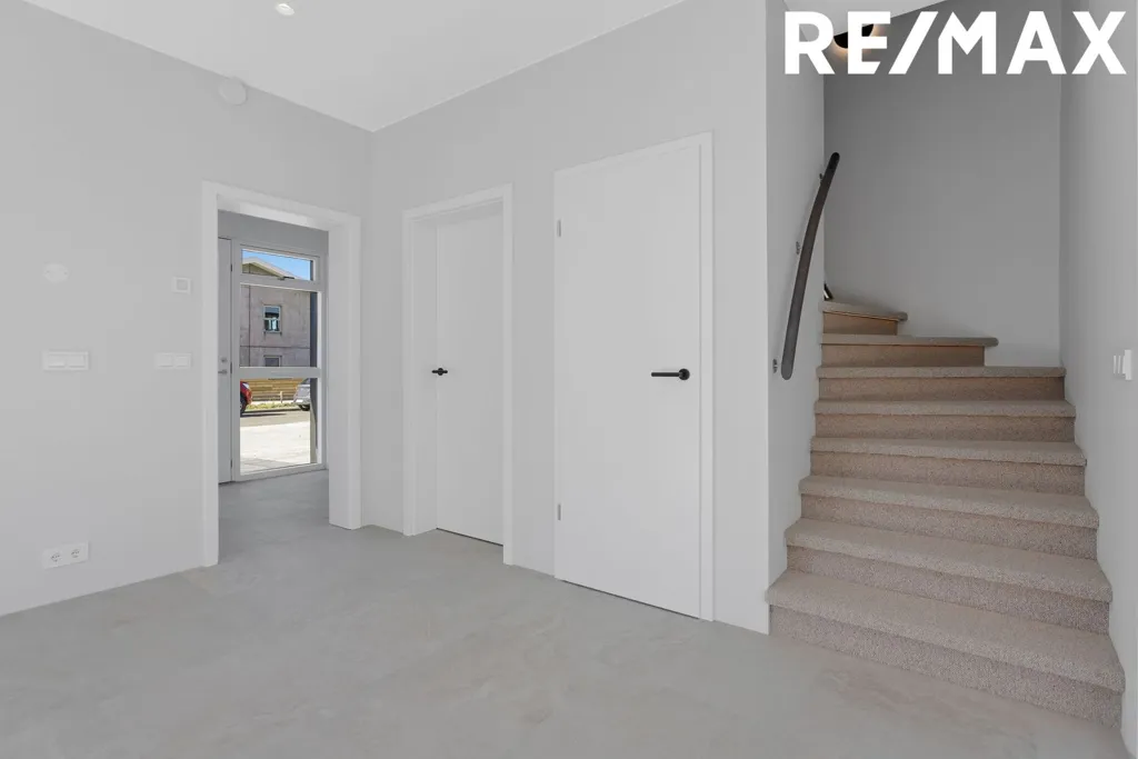 Pièces - Modern Apartment with Garden in Úlfarsárdal