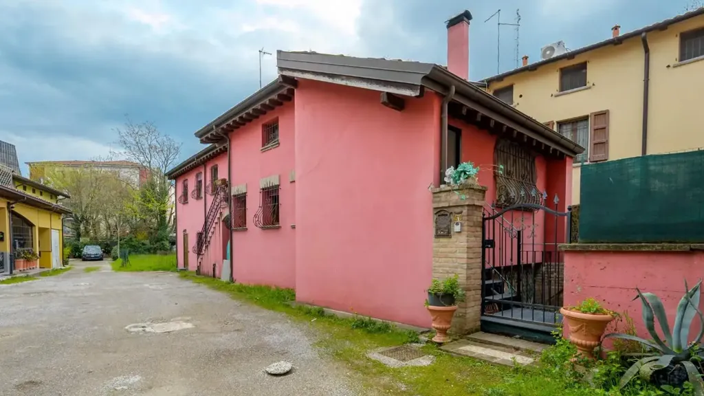 Extérieur - Restored House with Private Courtyard in Modena
