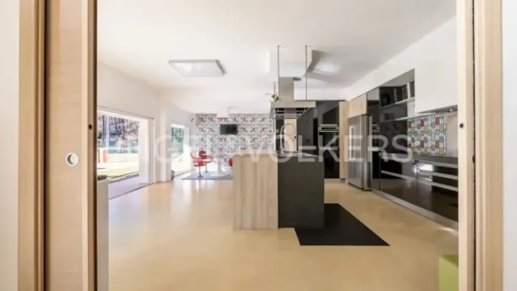 Köök - Converted Industrial Villa with Pool in Borgo Ticino