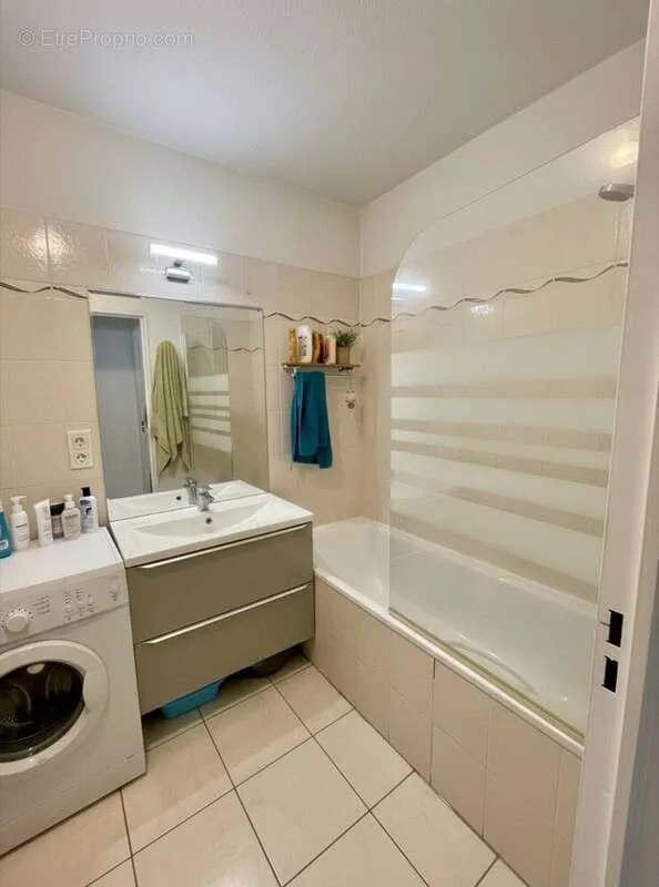 Salles de bain - Appartement T2 avec Balcon et Parking à Montpellier