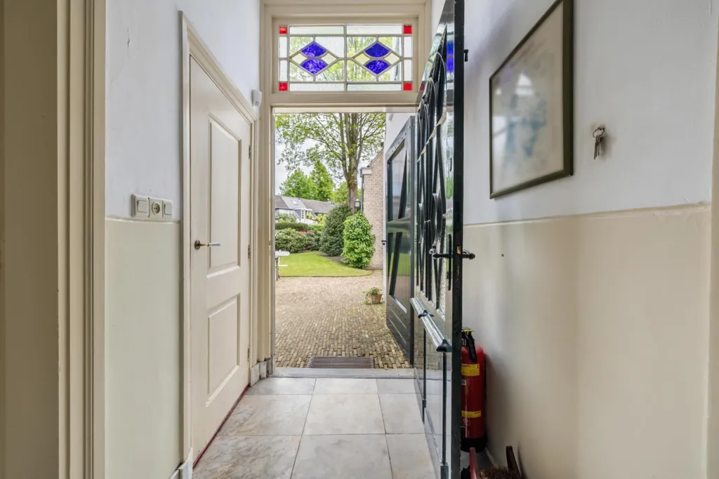Hallway - Monumental Villa with Historical Charm in Breda