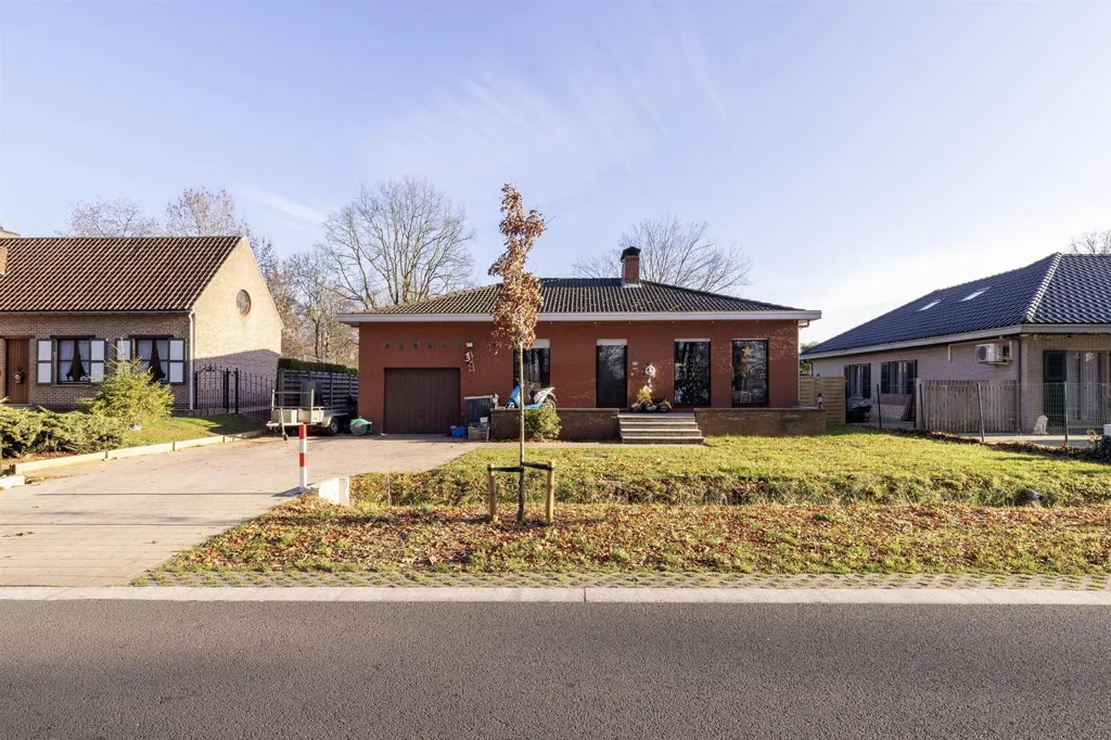 Extérieur - Maison à Renover avec Garage à Malle