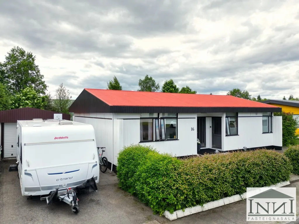 Esterno - Single-Floor House with Garden in Laugavellir