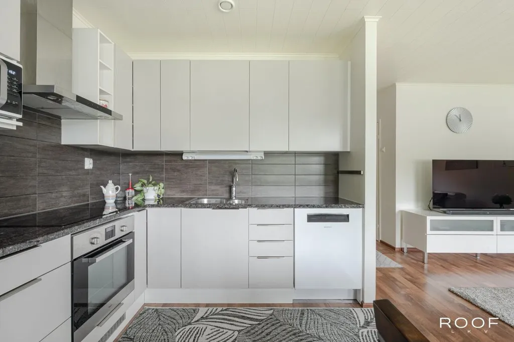 Köök - Modern Apartment with Sauna in Laidunalue