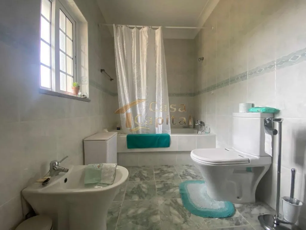 Vannitoad - Luxury House with City Views in Vila Real