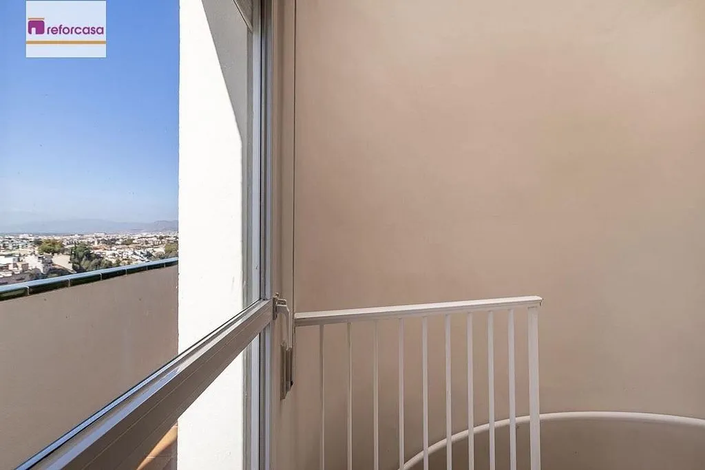 Balcone - Detached House with Private Pool in Granada