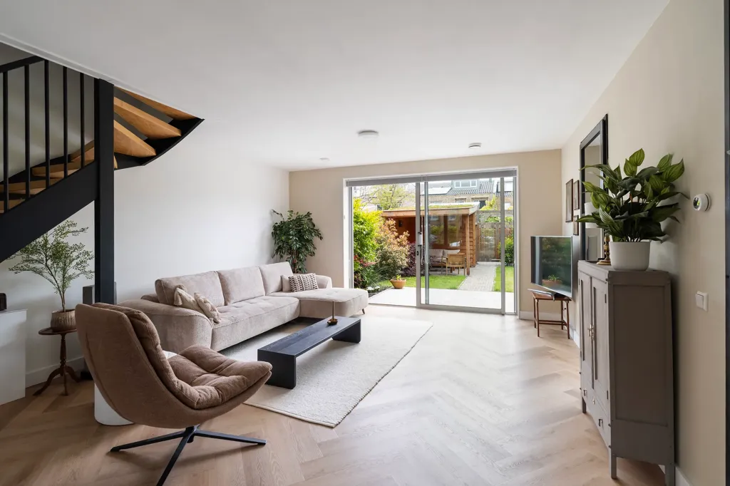 Living Room - Modern Bungalow with Garden in Rivierenbuurt