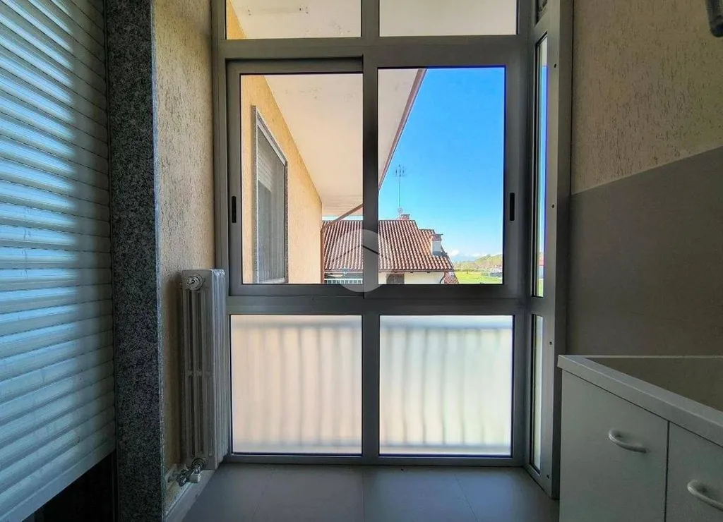 Rõdu - Rented Apartment with Balcony in Cervere