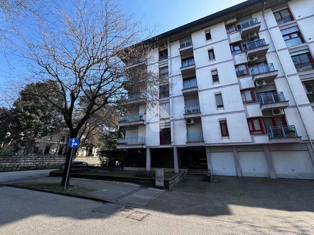 Esterno - 1970s Apartment with Mountain View in Schio