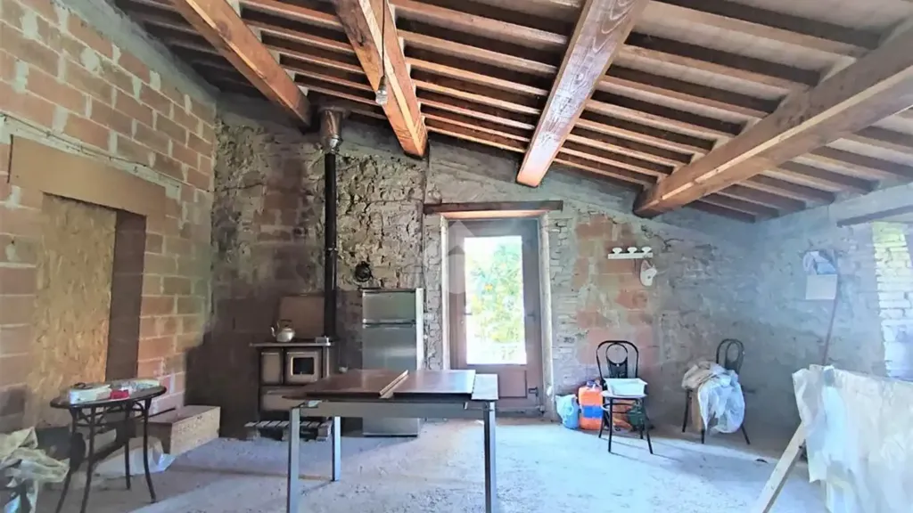 Pièces - Rustic Stone Cottage with Garden in Pianello
