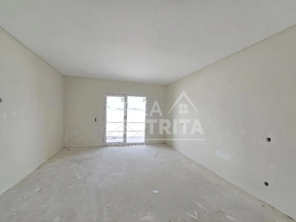 Rooms - Contemporary Semidetached House in Seixal