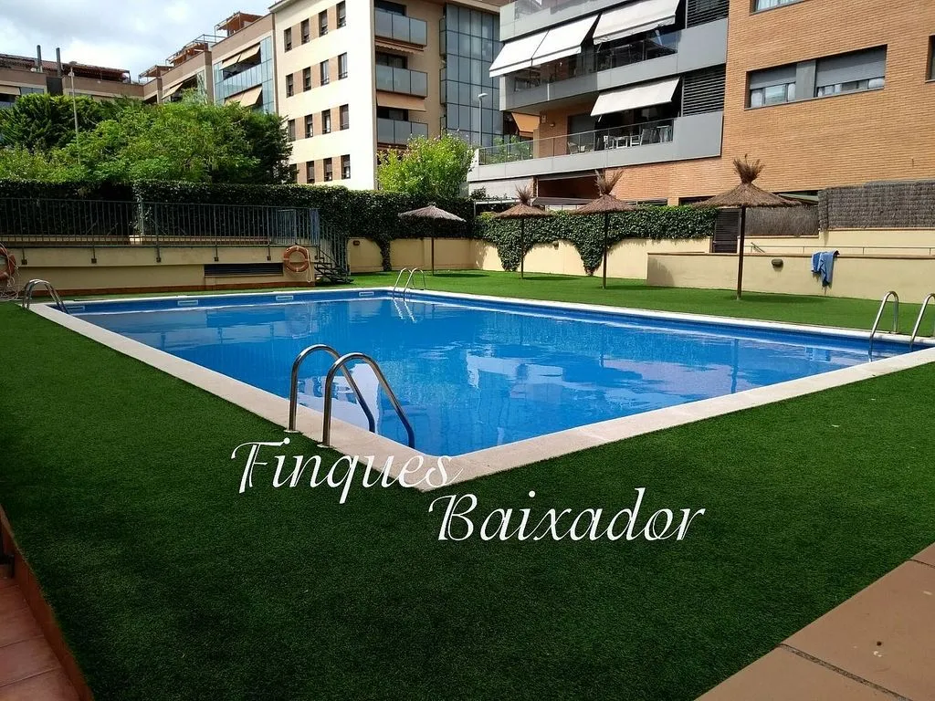 Pool - Luxury Penthouse with Pool in Castelldefels