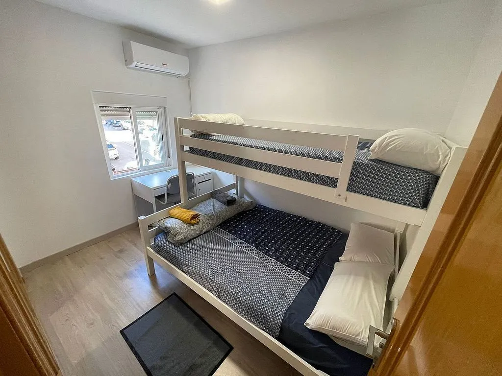 Chambres - 3-Bedroom Flat with Terrace in Carabanchel