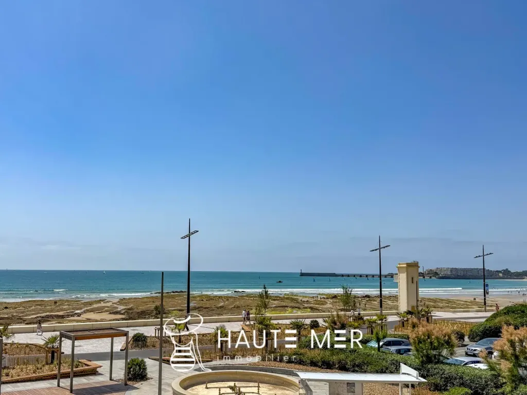Balcon - Appartement T4 Face à la Mer avec Garage à Arago