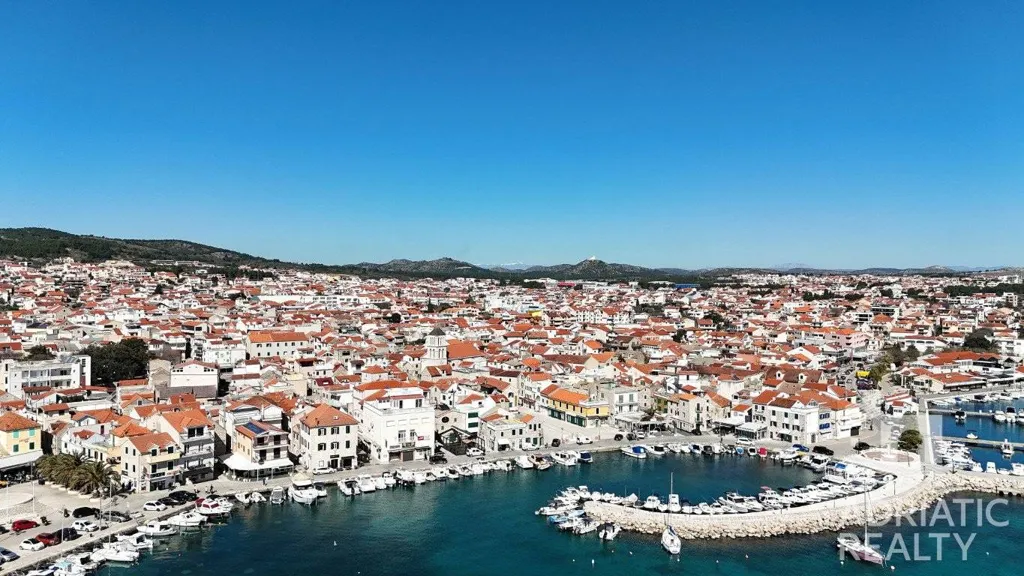 Two-Bedroom Apartment with Terrace in Vodice