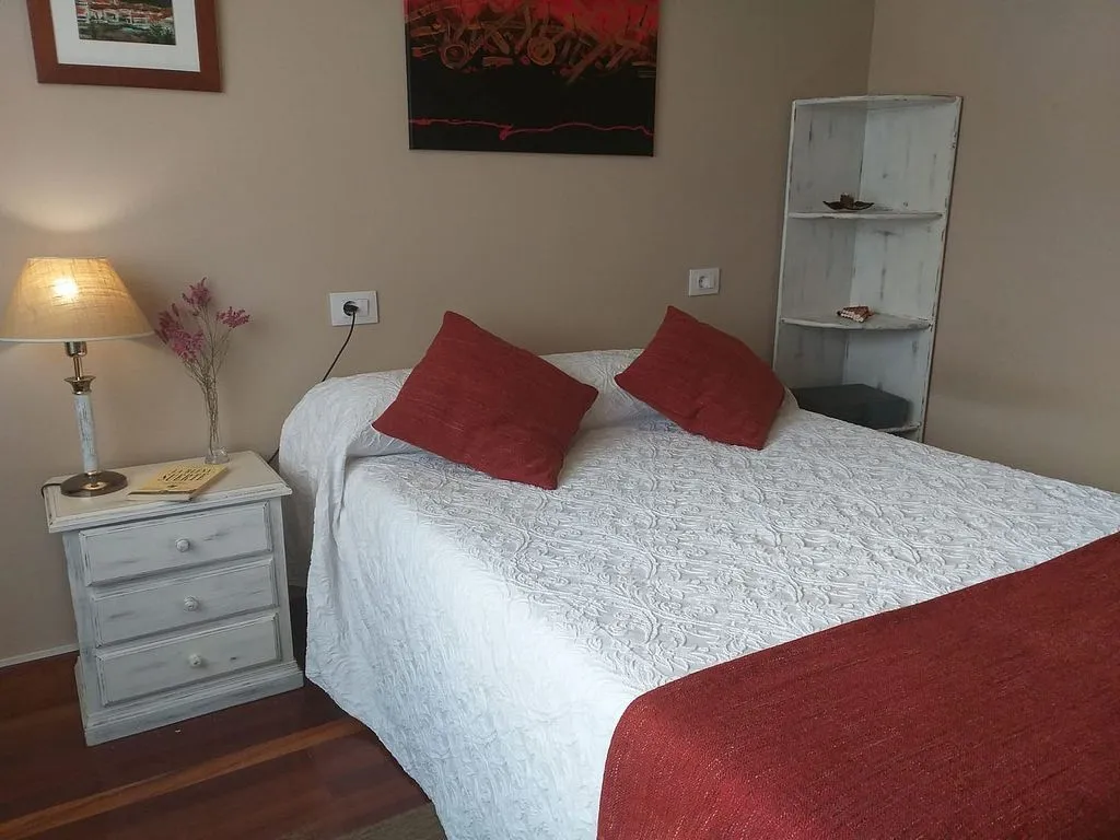 Magamistoad - Furnished Flat with Garage in Chantada