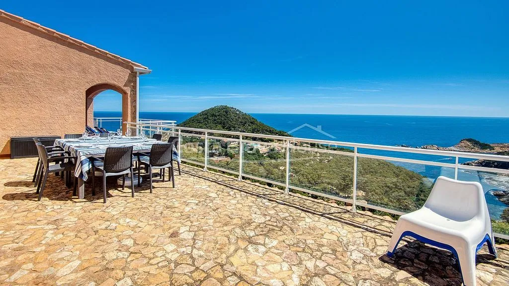 Terrasse - Villa with Pool and Sea Views in Sa Tuna