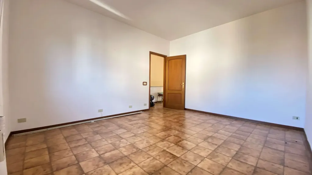 Pièces - Terraced Villa with Garden in Carpi