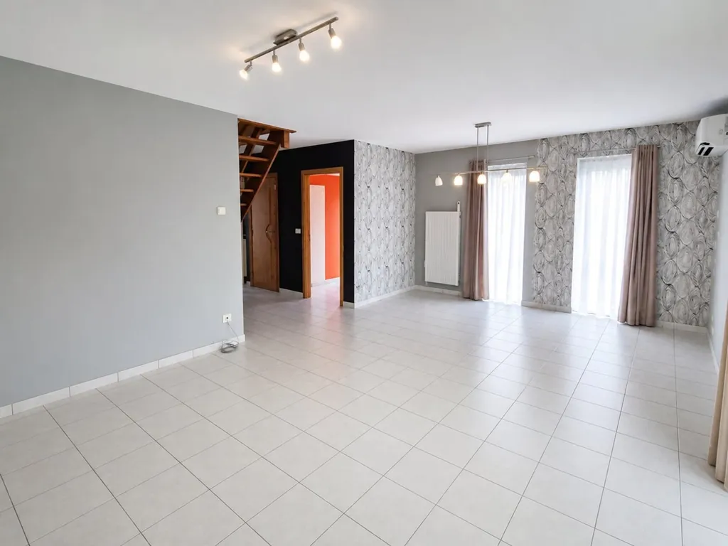 Living Room - Semi-detached House with Solar Panels in Bredene