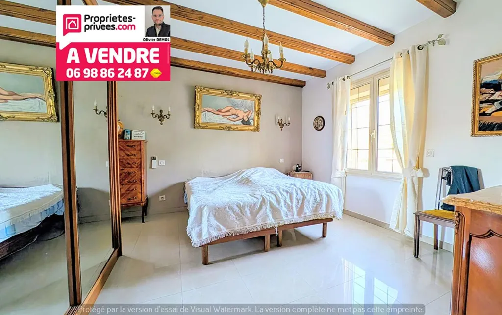 Chambres - Propriété en Deux Habitations avec Piscine à Montauroux