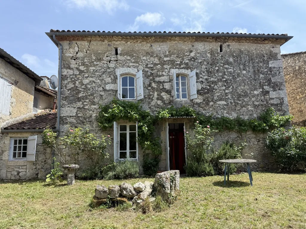 Esterno - Character House with Benedictine Barn in La Romieu