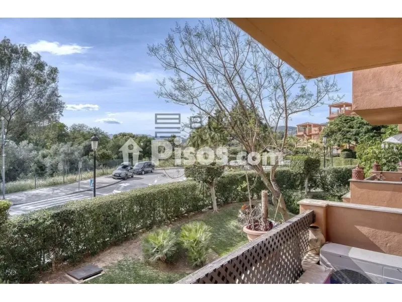 Balcony - Apartment with Private Garage in Marbella Reserve