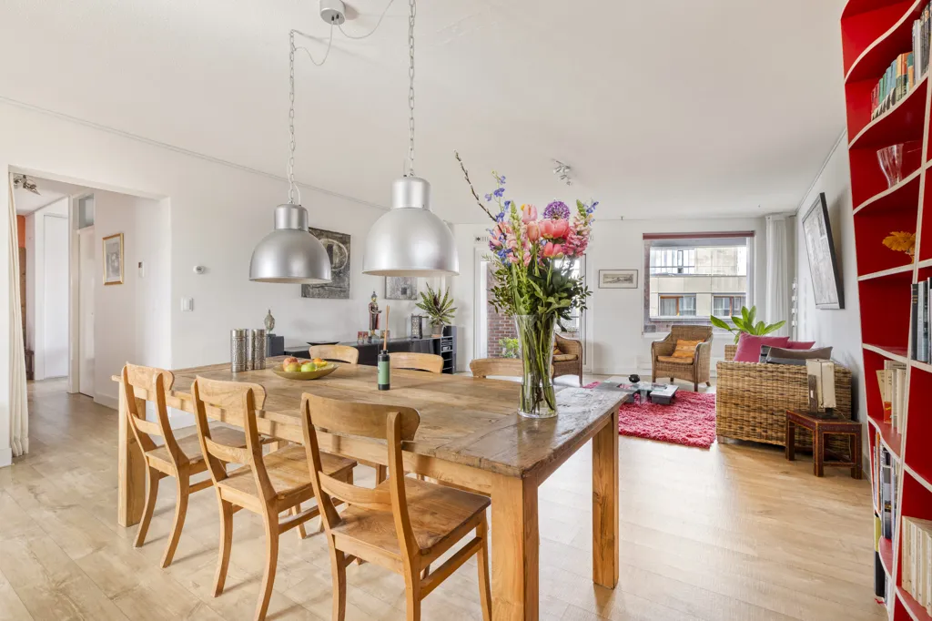2 magamistoaga korter asukohas Amsterdam