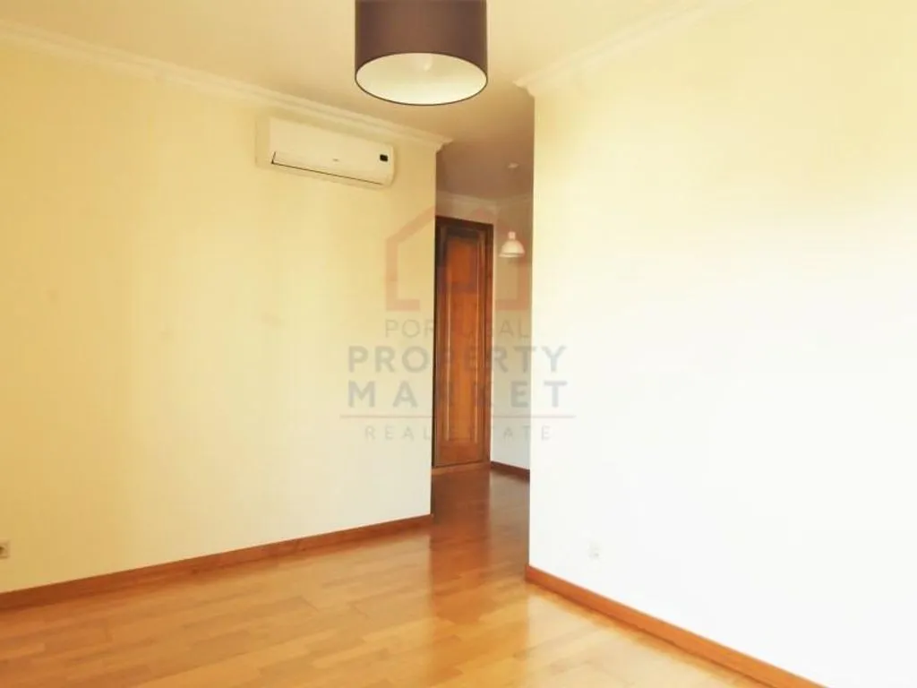 Pièces - Luxury Apartment with Balcony in Vilamoura