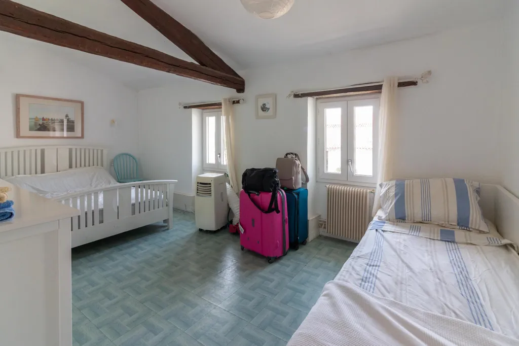 Chambres - Maison en Pierre avec Piscine en Périphérie de Jarnac