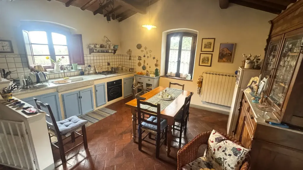 Cuisine - Thirteenth-Century Rustico with Garden in Vaiano