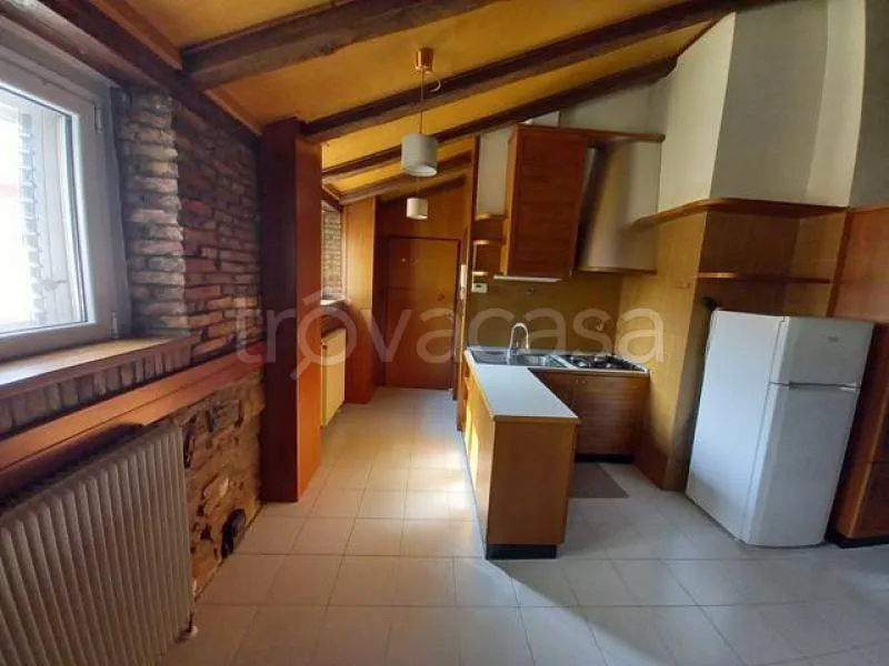 Köök - Mansarded Flat in Historic Palazzo, Trieste
